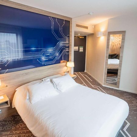 Mercure Poitiers Site Du Futuroscope Чассенеуил-Ду-Поитоу Экстерьер фото