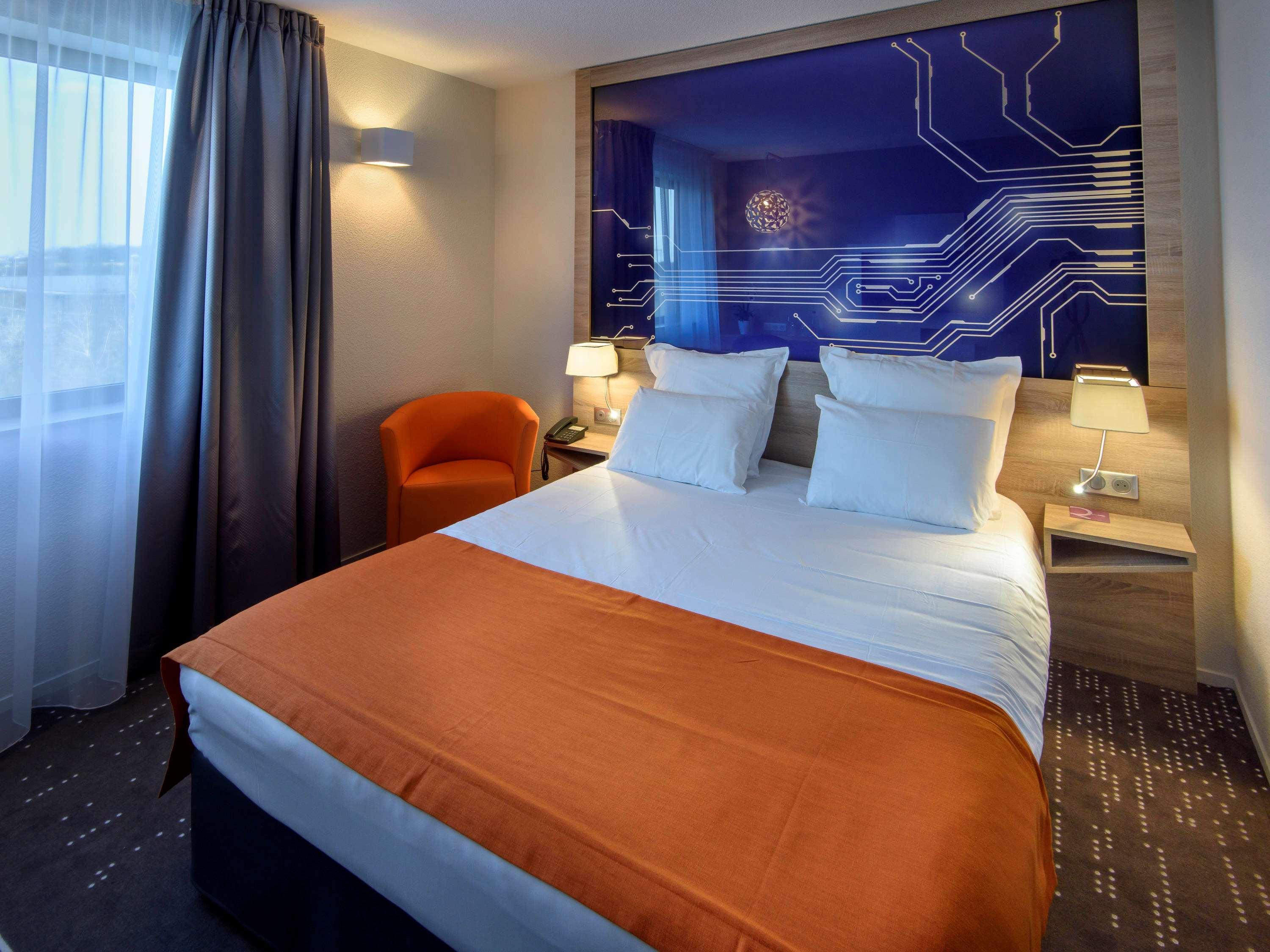 Mercure Poitiers Site Du Futuroscope Чассенеуил-Ду-Поитоу Экстерьер фото